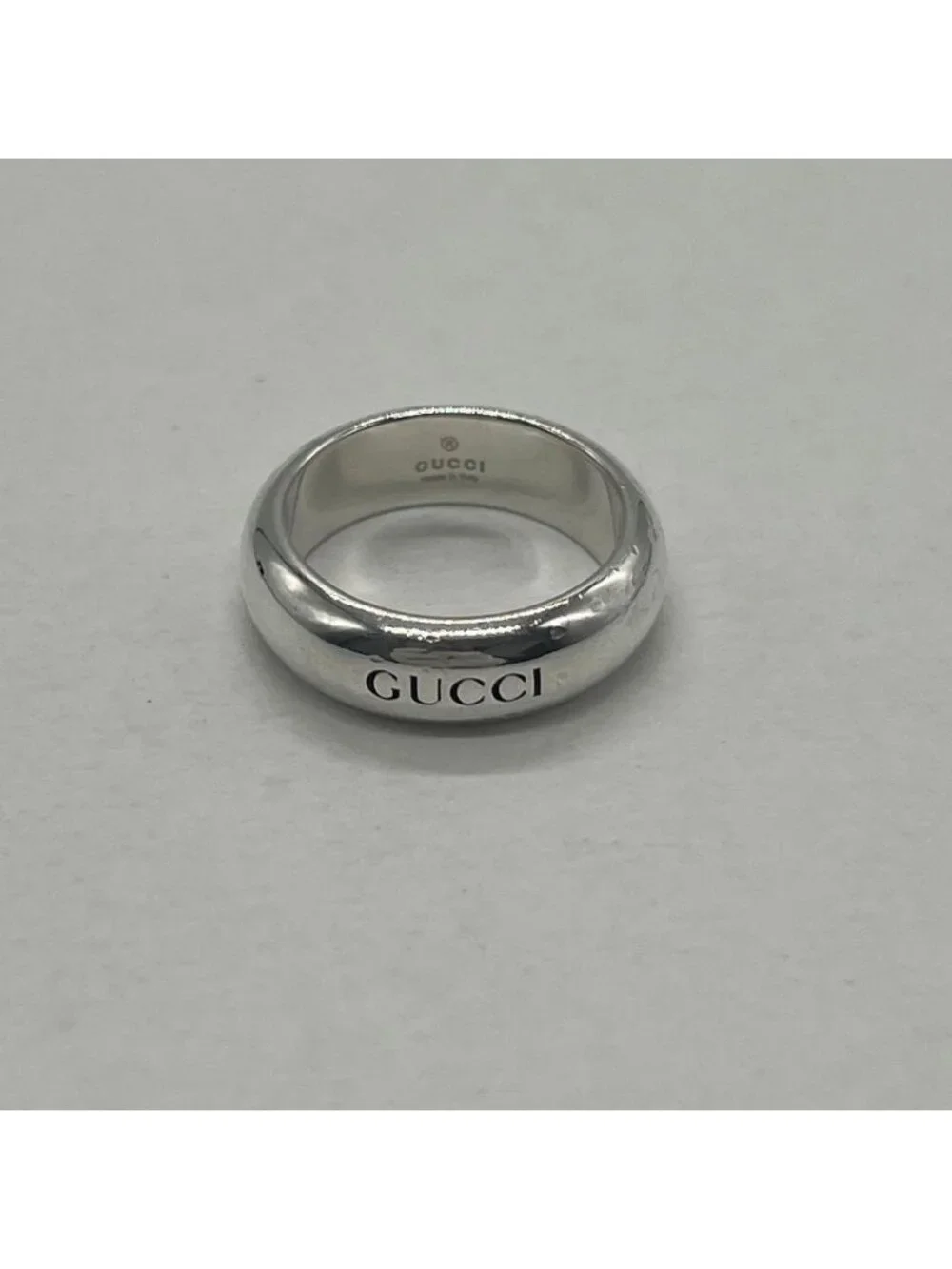 Gucci Logo 11 Ring